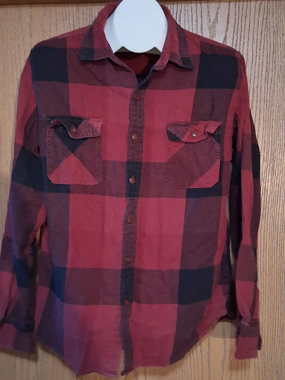 Arizona Jean Company Red and Black Plaid Button-Down Shirt M 260955